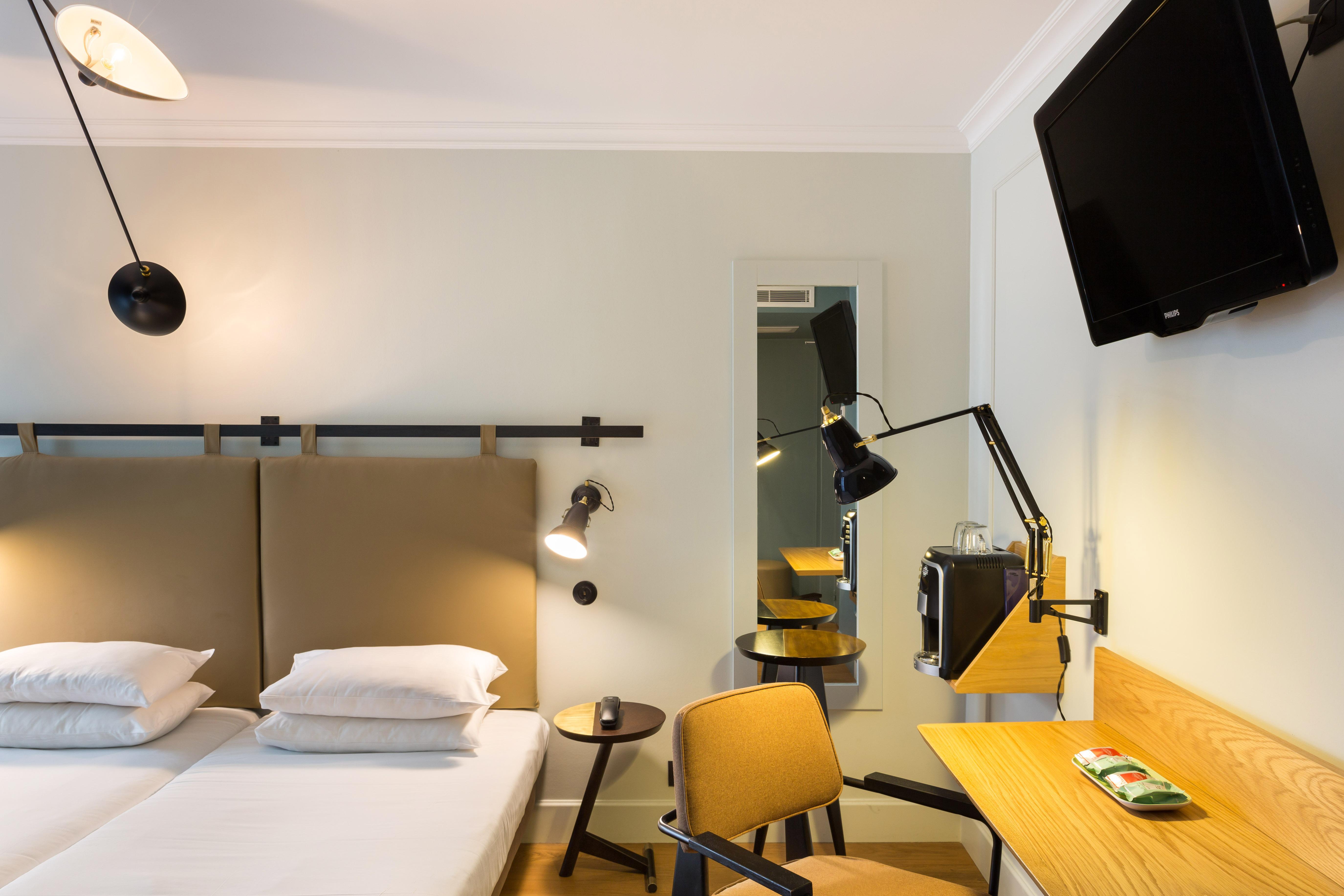 Hotel Silky By Happyculture Lyon Bagian luar foto